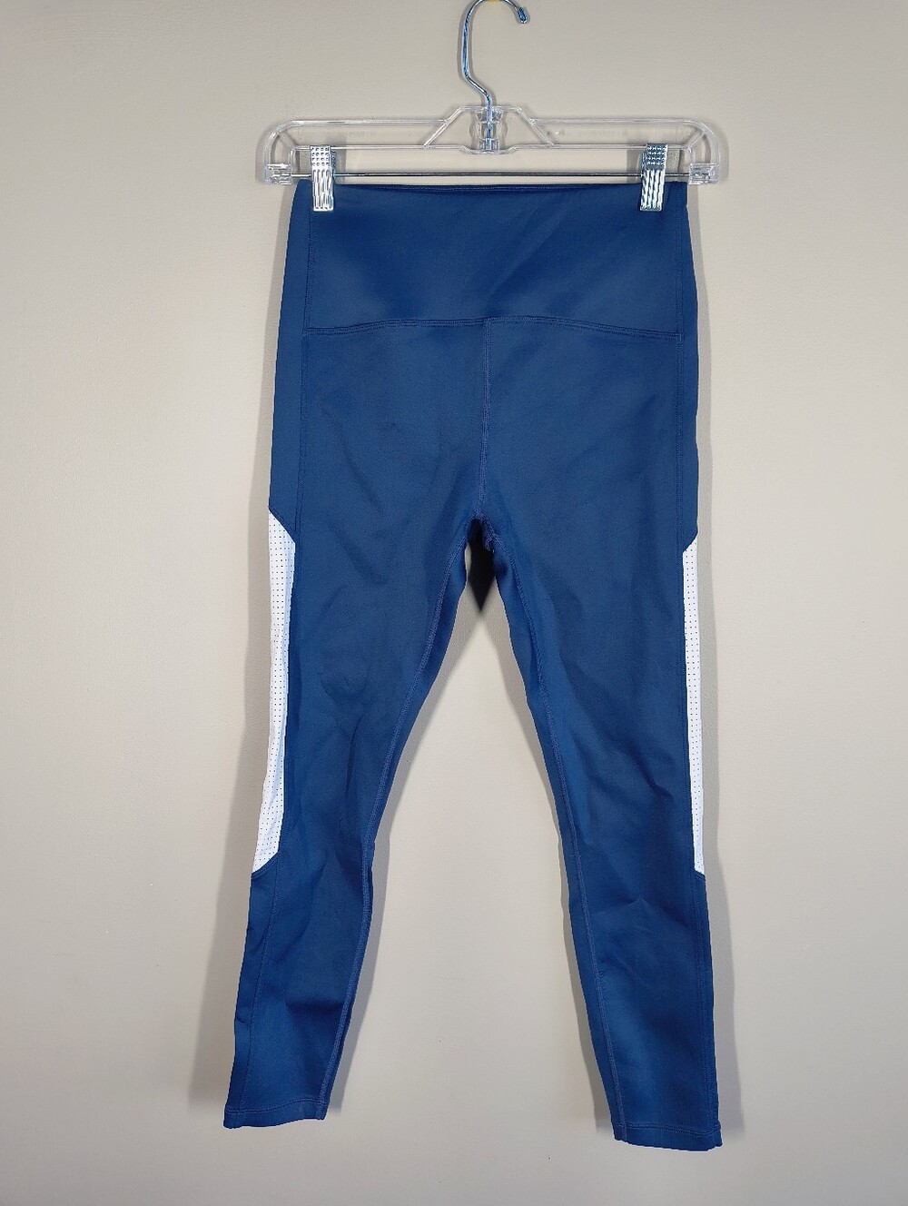 ZYIA Active Blue Leggings, Size 6-8